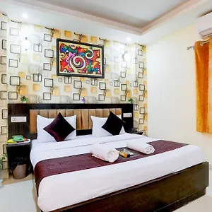 luxury-global.top-gurgaonhotels.com/